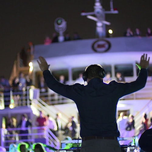 Montreal: 5-Course Dinner Sightseeing Cruise — gallery 5