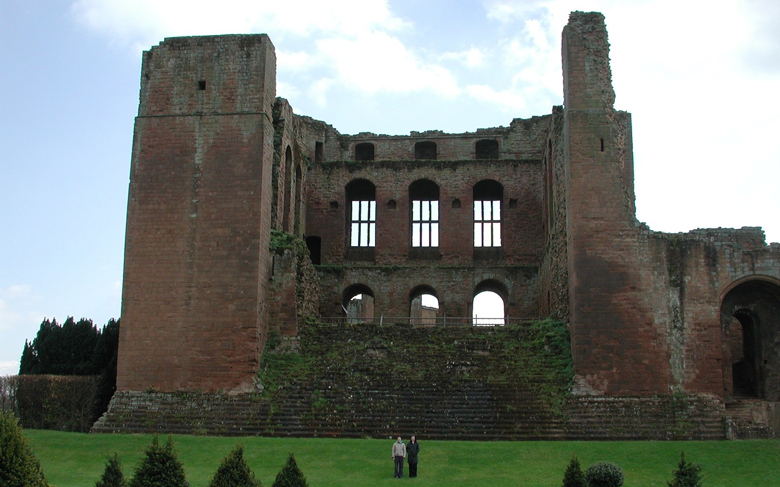 Tickets to Kenilworth Castle and Elizabethan Garden β landscape