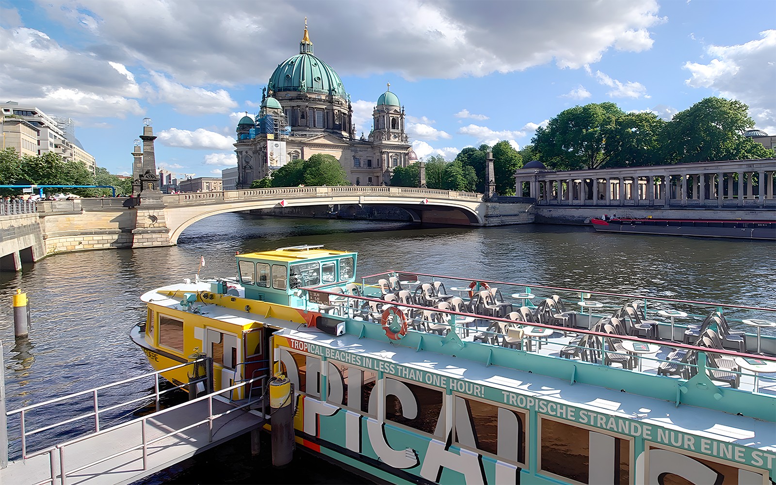 2.5-Hour Berlin City Highlights Sightseeing Cruise