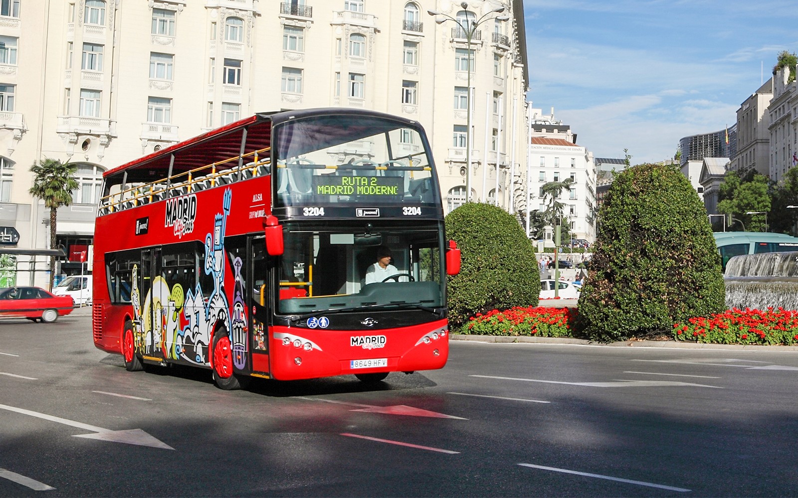 Madrid City Tour: Hop-on Hop-Off Bus Tour