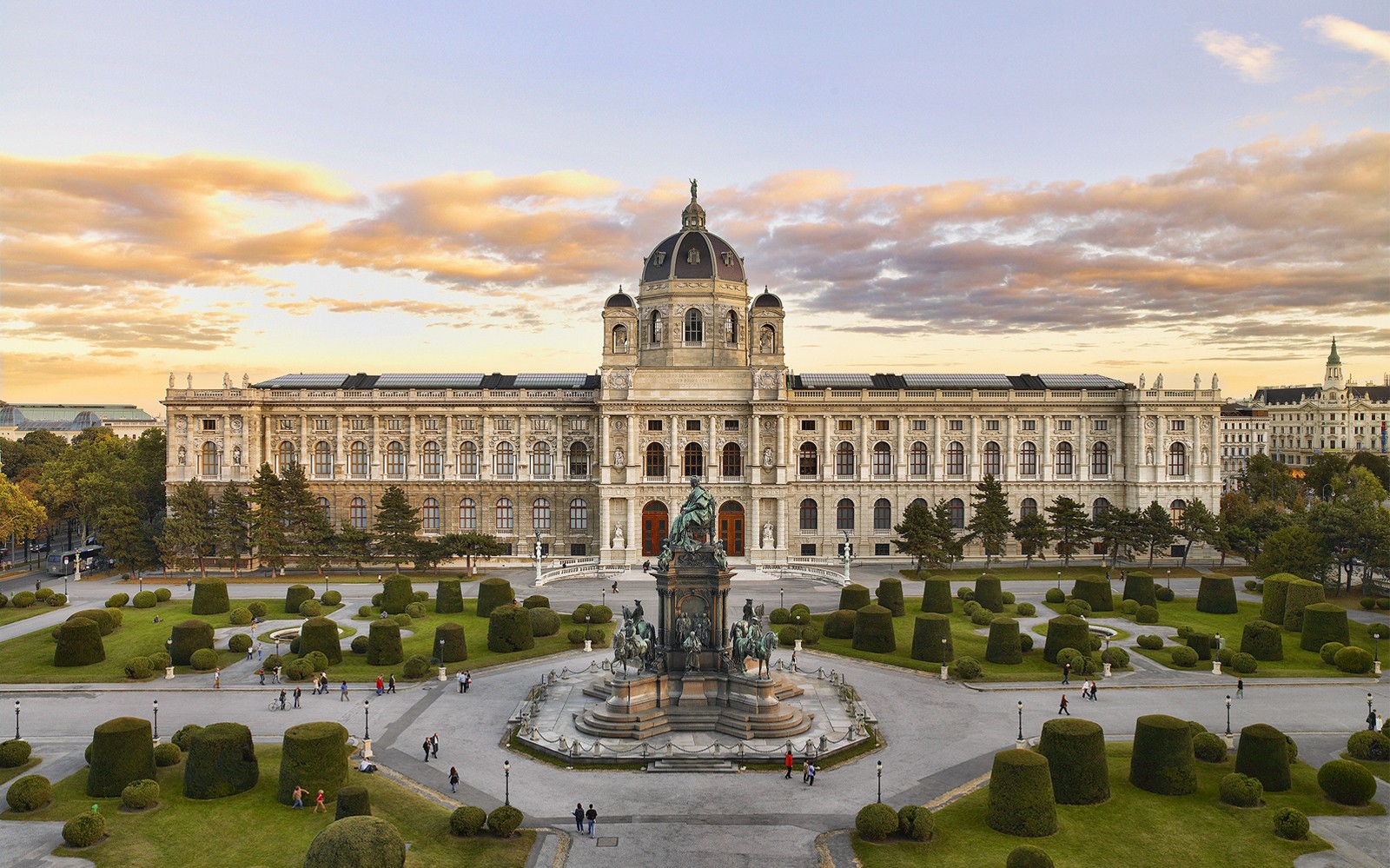 Combo: Kunsthistorisches Museum + Leopold Museum Admission Tickets