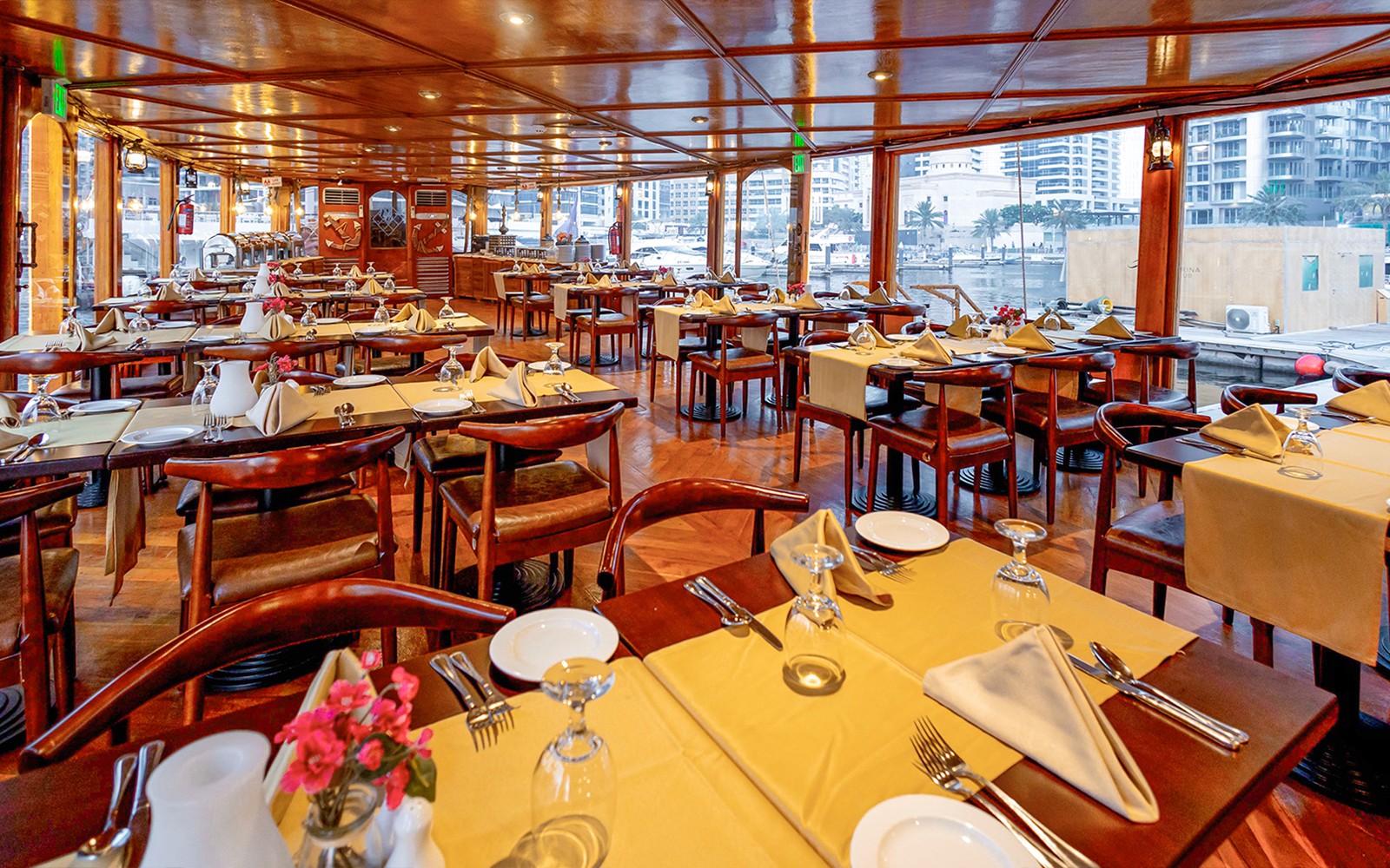Alexandra VIP Dhow Marina Cruise with Dinner and Entertainment