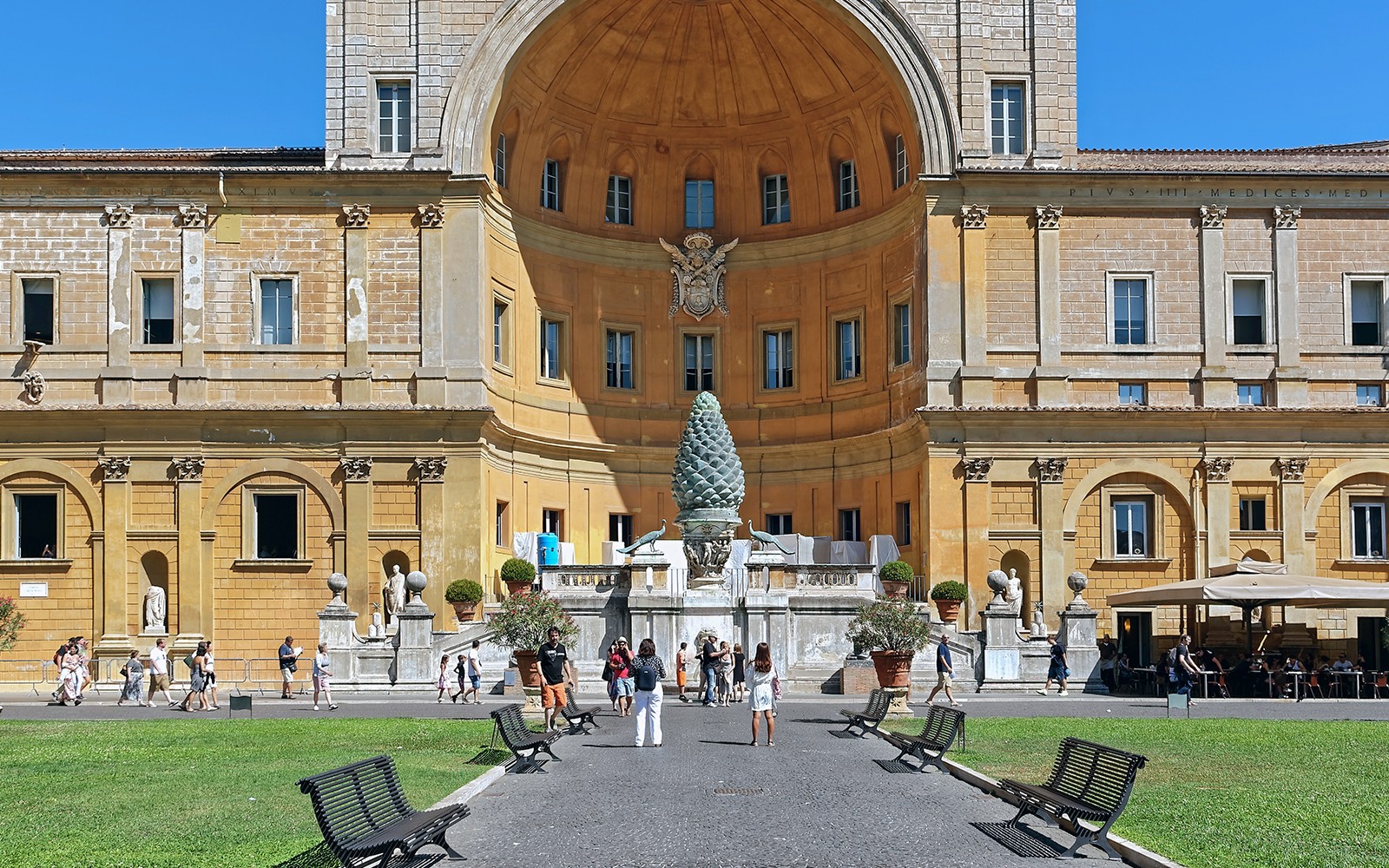 Vatican Museums & Sistine Chapel Guided Tour with St. Peter's Basilica
