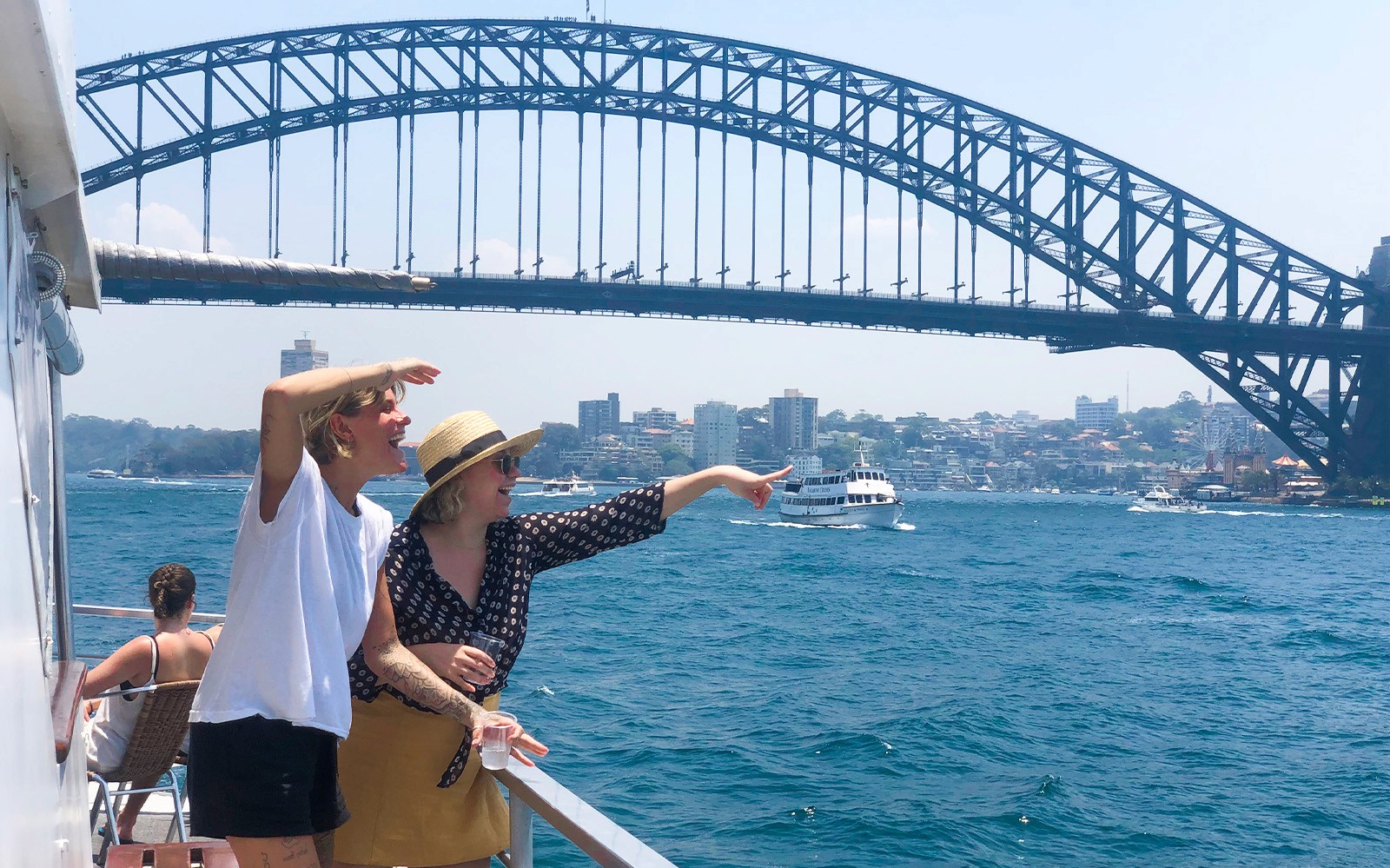 Sydney Harbour Sightseeing Cruise with Buffet Lunch