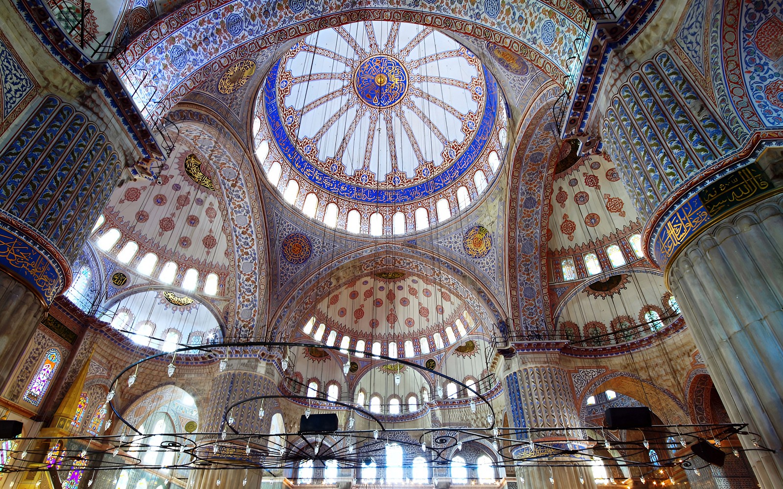 Combo: Topkapi Palace + Blue Mosque Guided Tours with Skip-the-Line Tickets