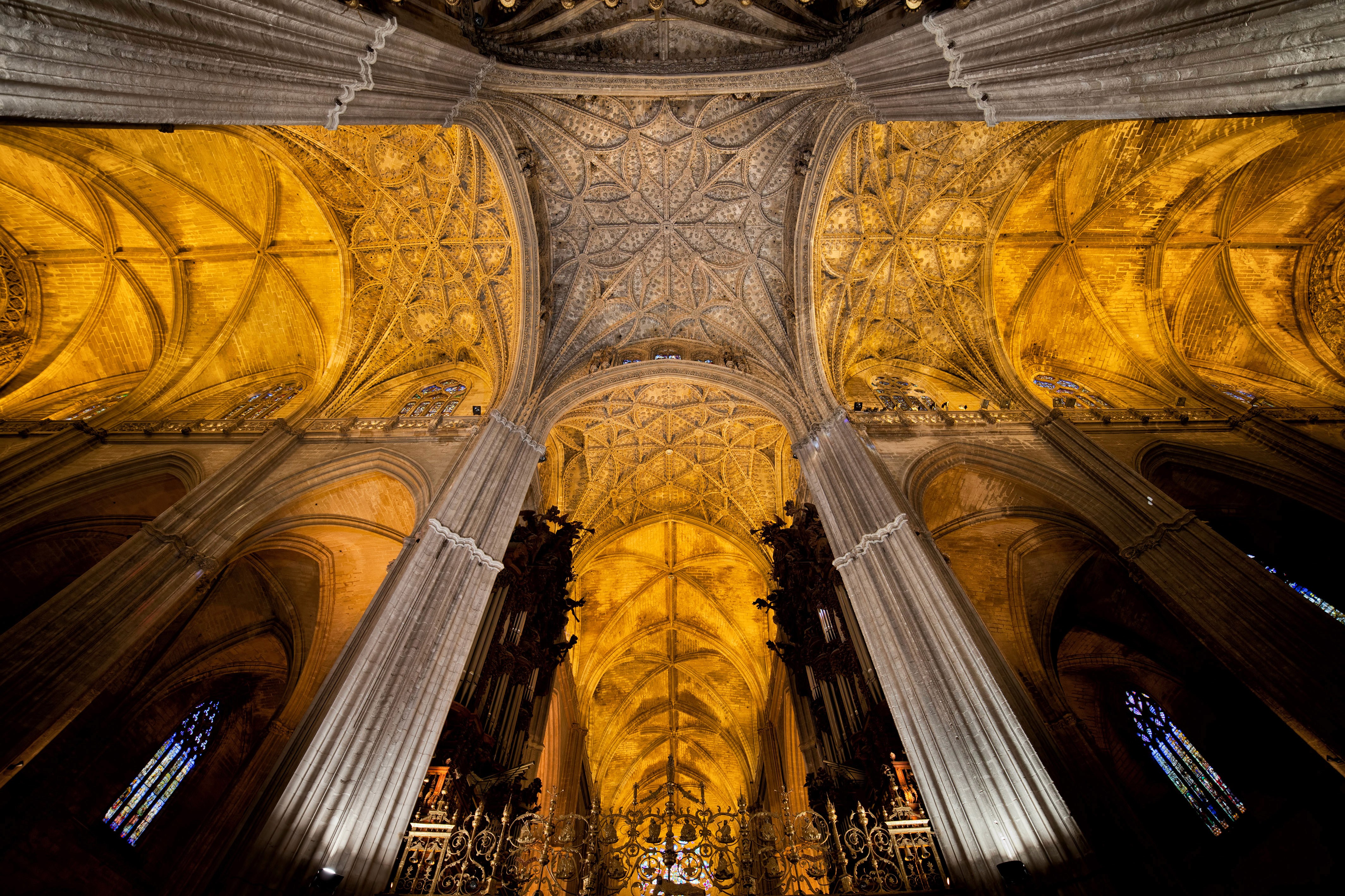 Seville Cathedral & La Giralda Skip-the-Line Guided Tour