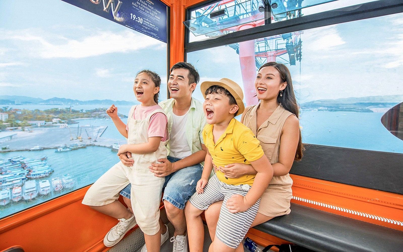 VinWonders Nha Trang Single Entry Tickets with Round-Trip Cable Car Ride