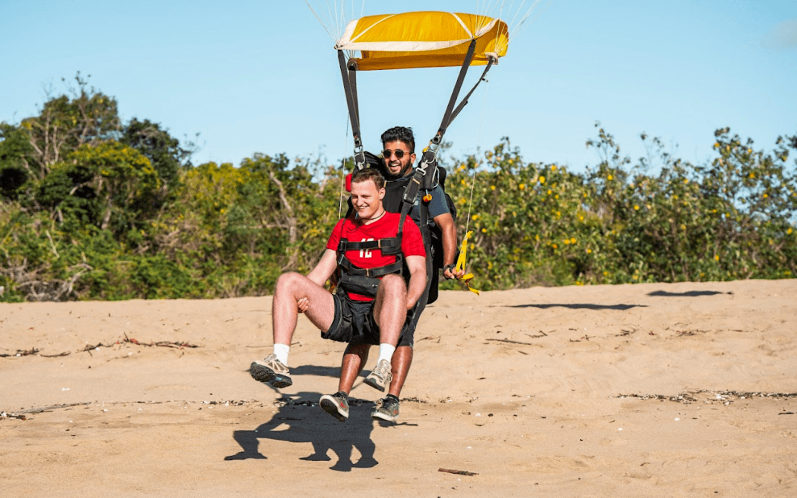 Airlie Beach Tandem Skydive with Beach Landing