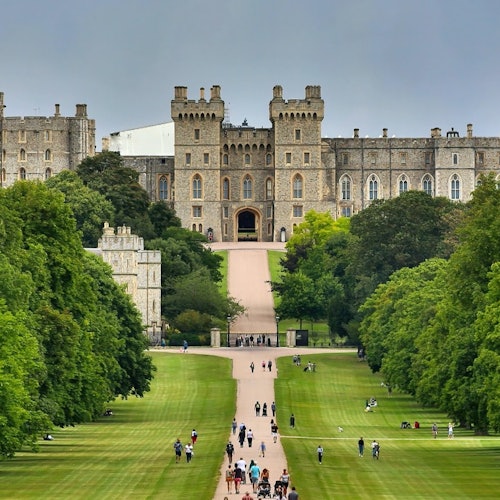 Windsor Castle: Half Day Trip from Earl's Court London — gallery 1