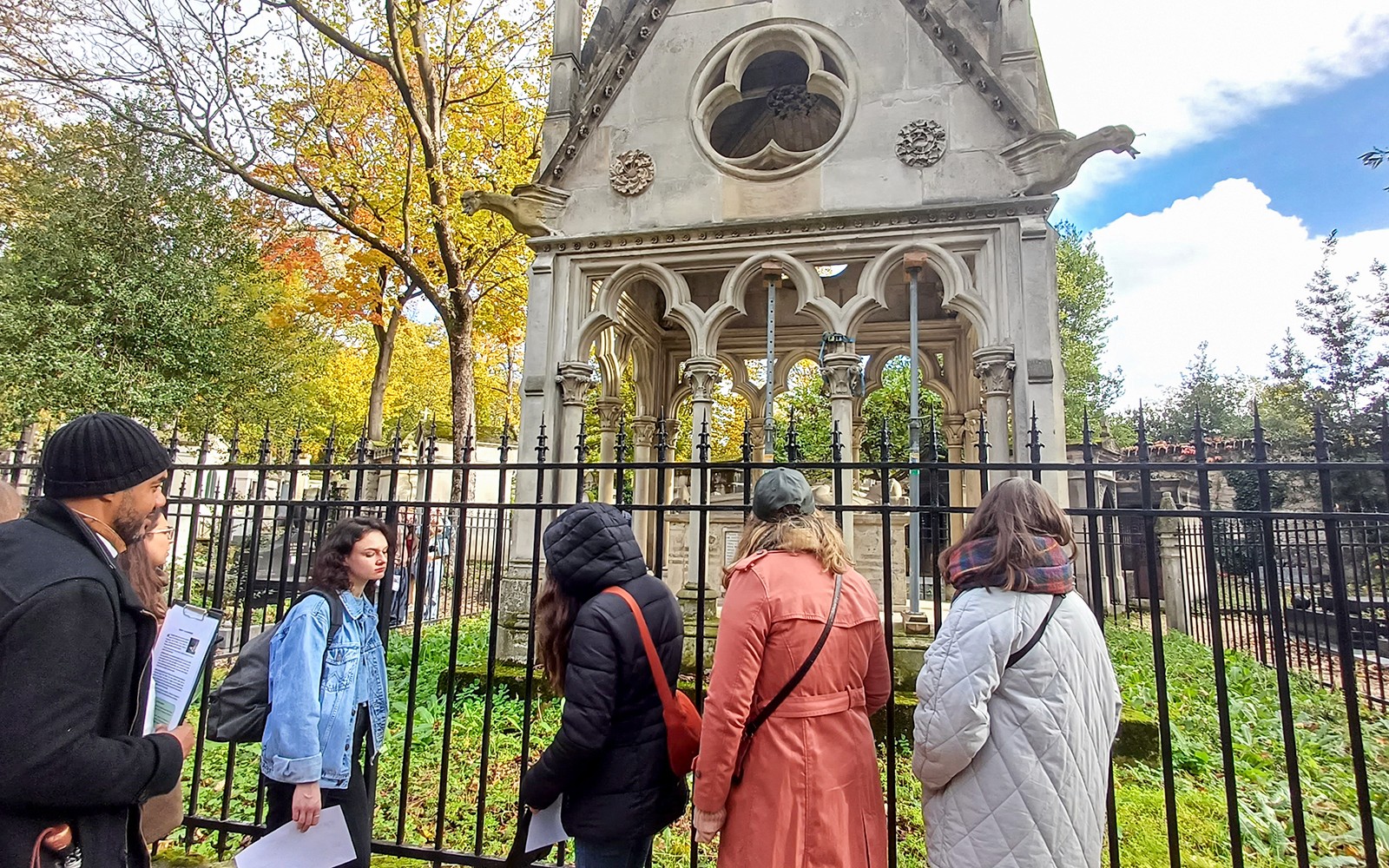 Pere Lachaise Cemetery Escape Game: Who Killed Victor? — gallery 2