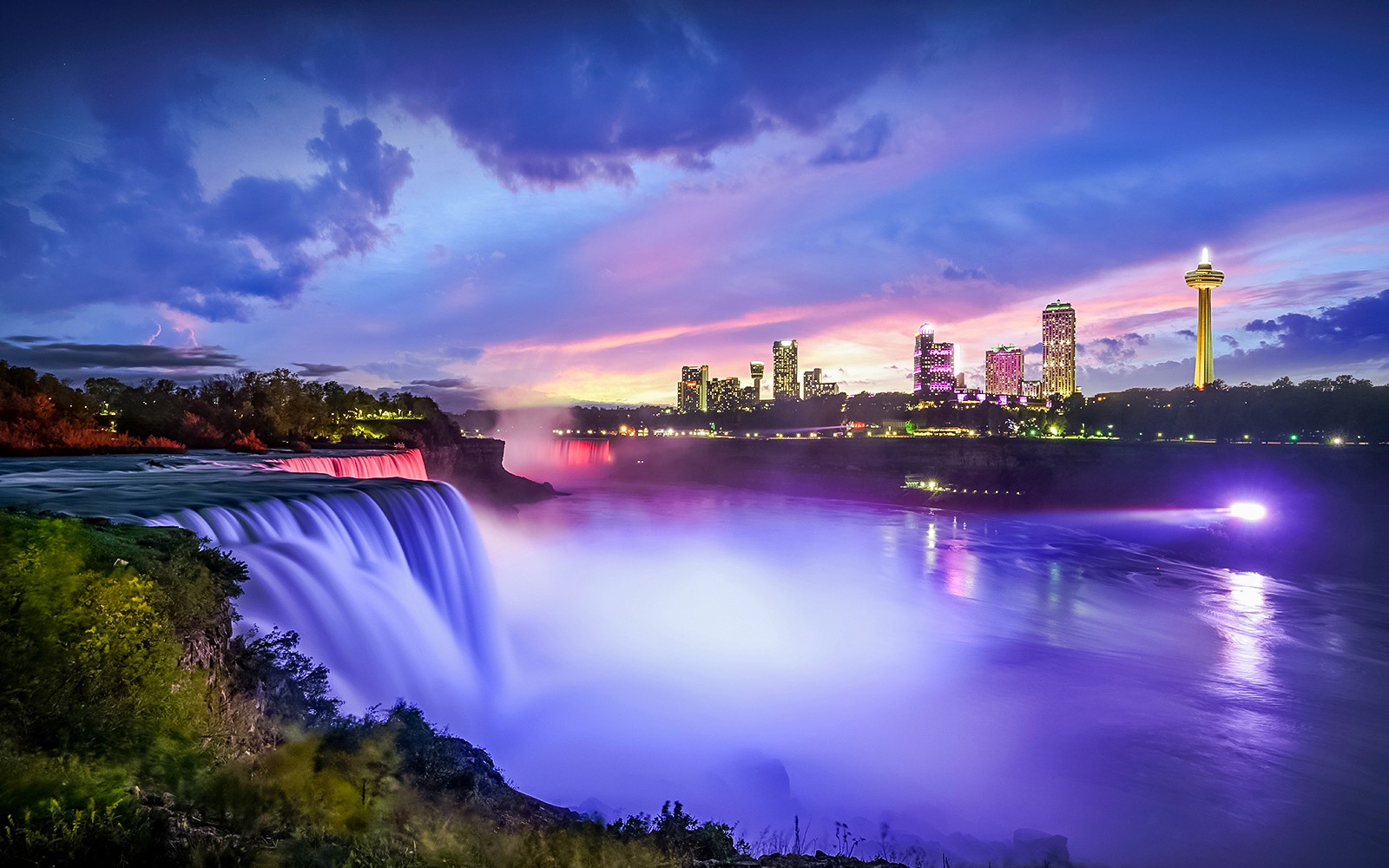 From Toronto: Niagara Falls Evening Tour with Add-Ons — gallery 1