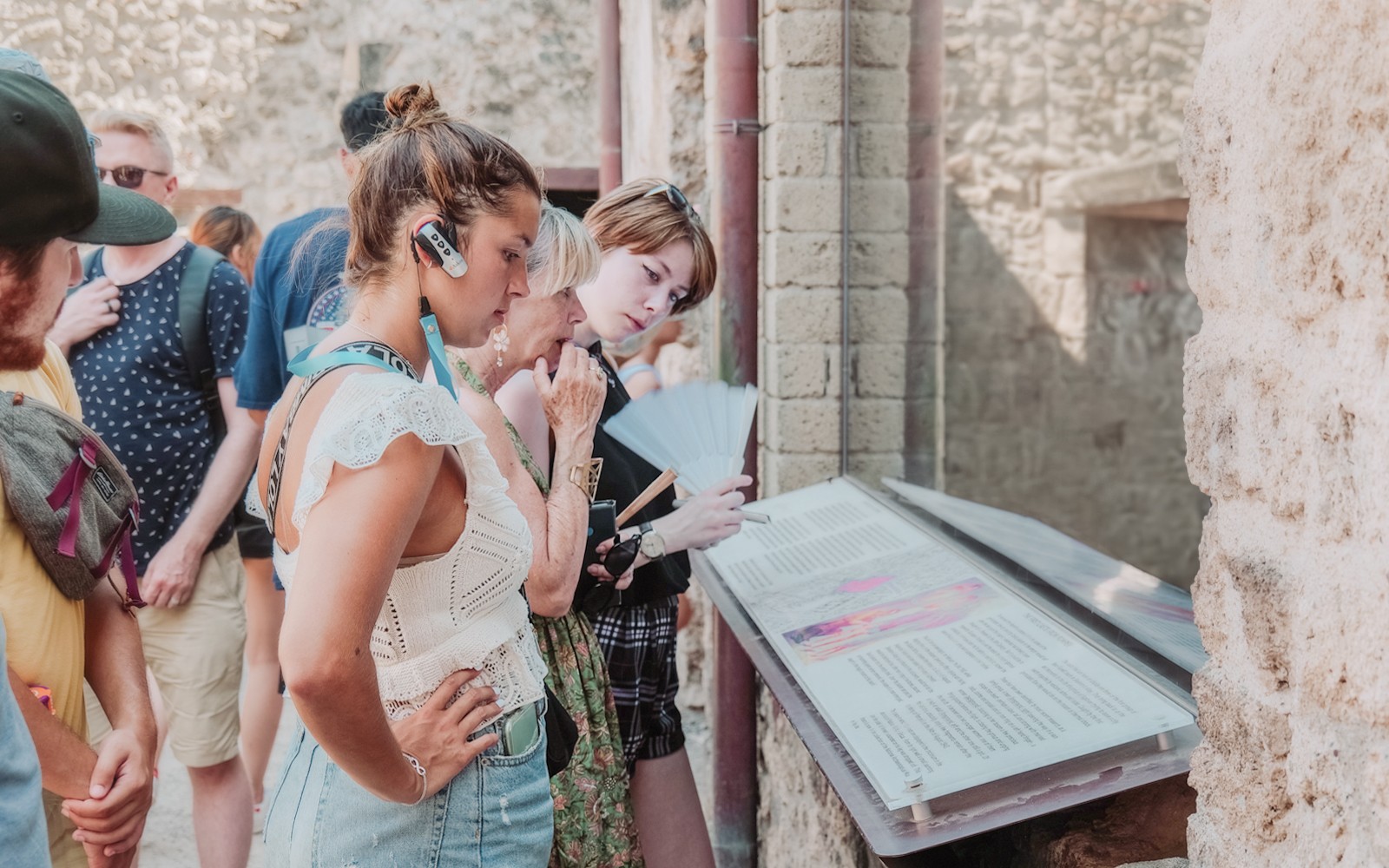 Pompeii & Villa of Mysteries Small Group Guided Tour