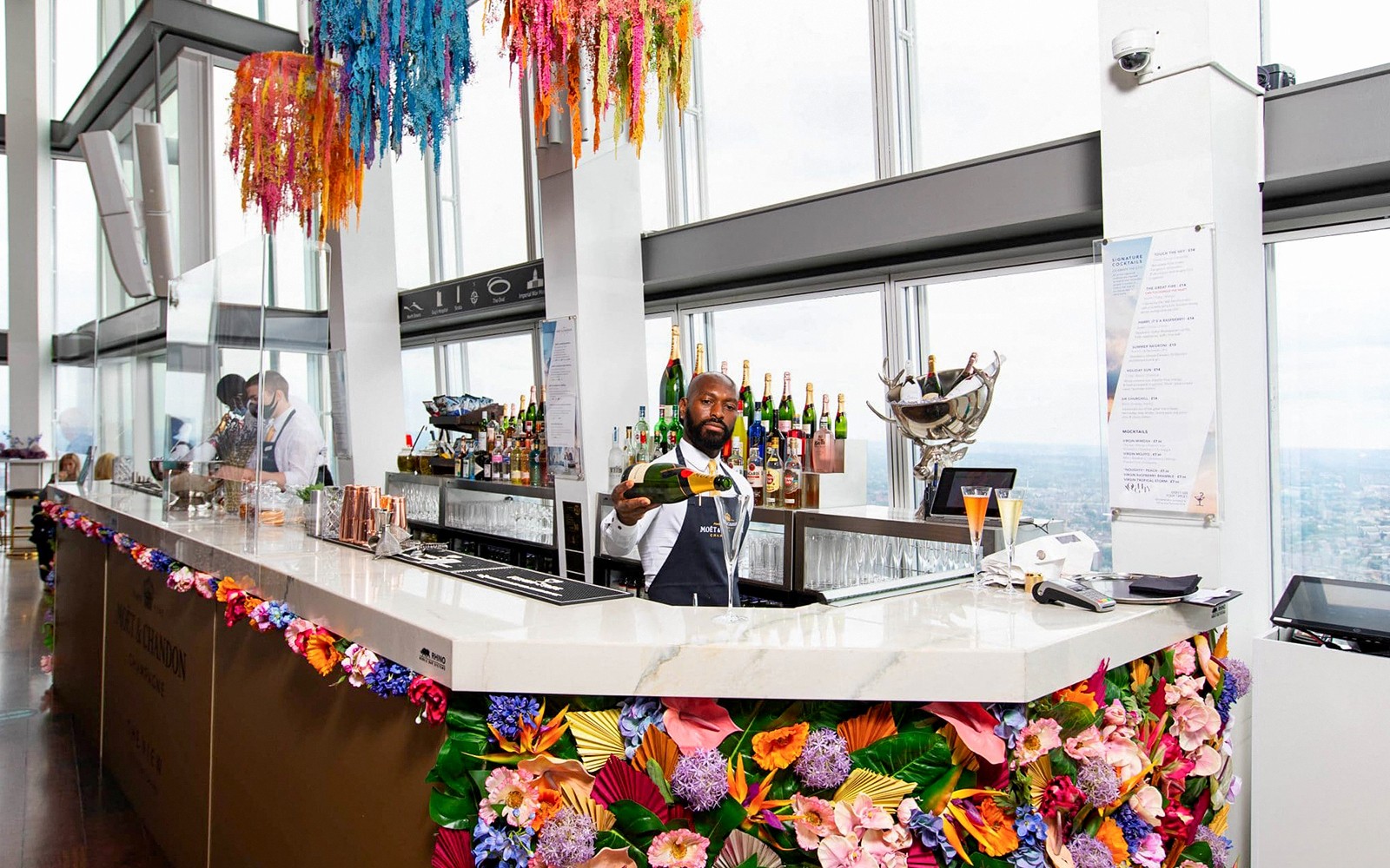 All-Inclusive The View from The Shard Tickets with Champagne — portrait