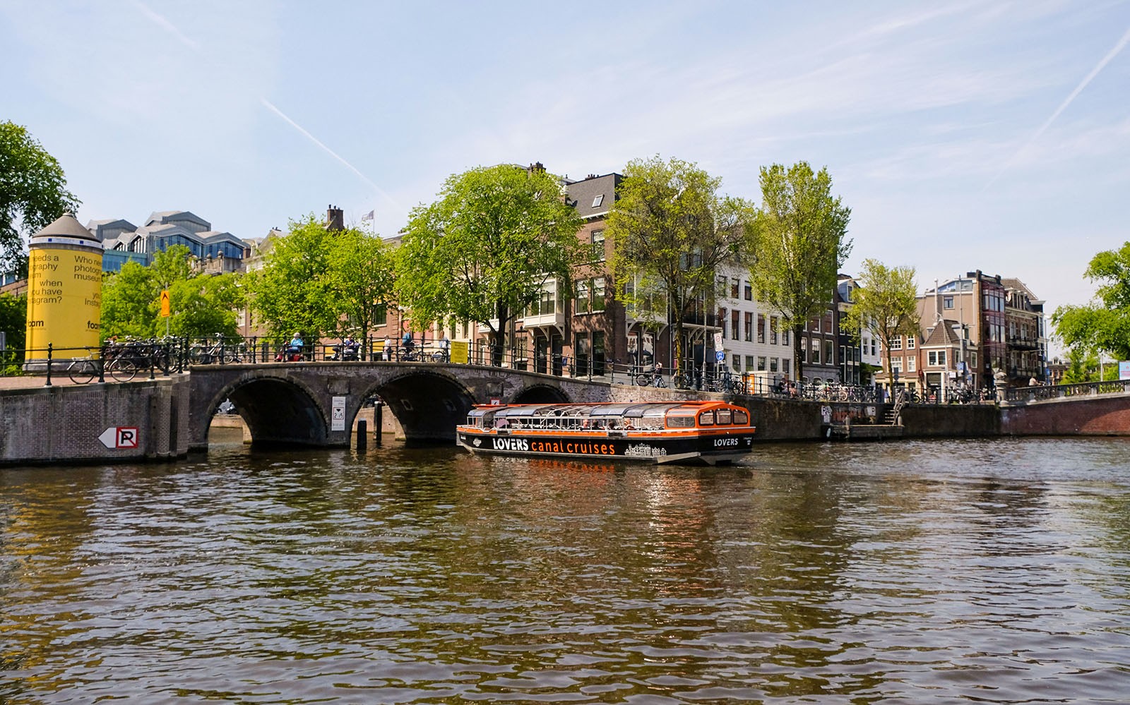 Amsterdam: 1-Hour Semi-Open Electric Boat Cruise