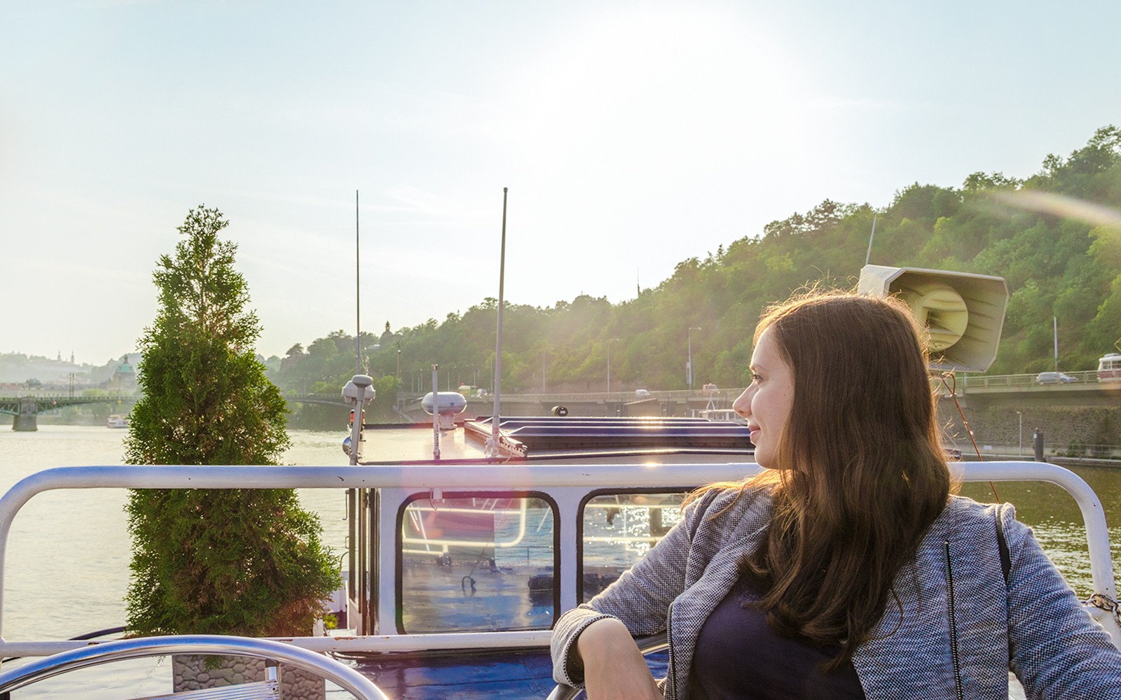 1-Hour Panoramic Sightseeing Cruise in Prague with Online Audio Guide — gallery 3
