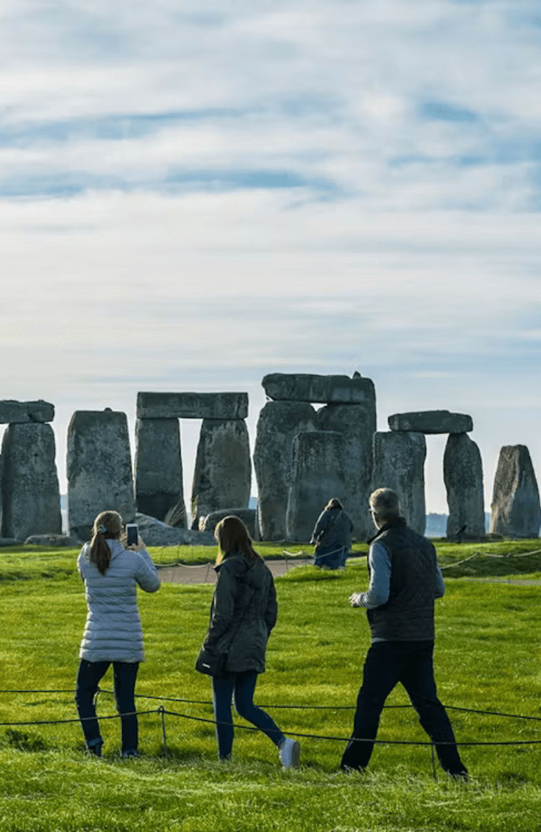 From London: Stonehenge, Windsor Castle & Bath Full-Day Trip — portrait