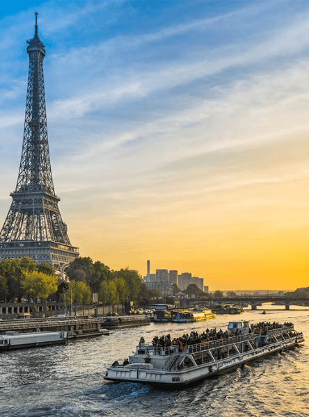 1-Hour Paris Illuminated Evening Sightseeing Cruise