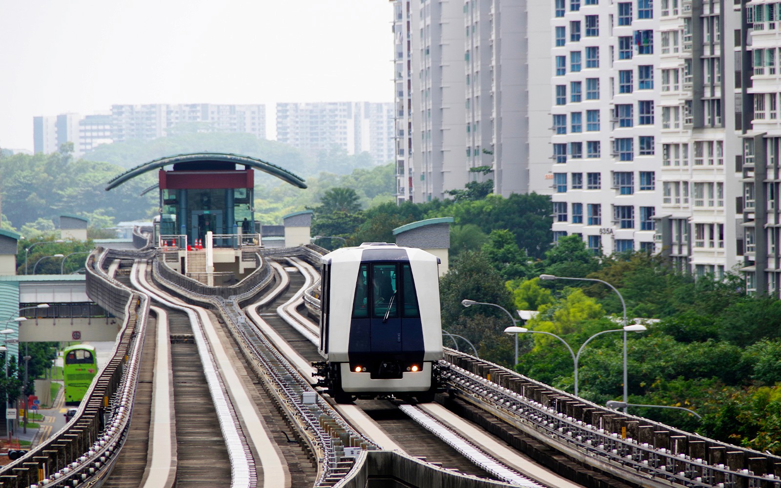 EZ-Link Card Singapore: Pay-As-You-Go for Public Transport