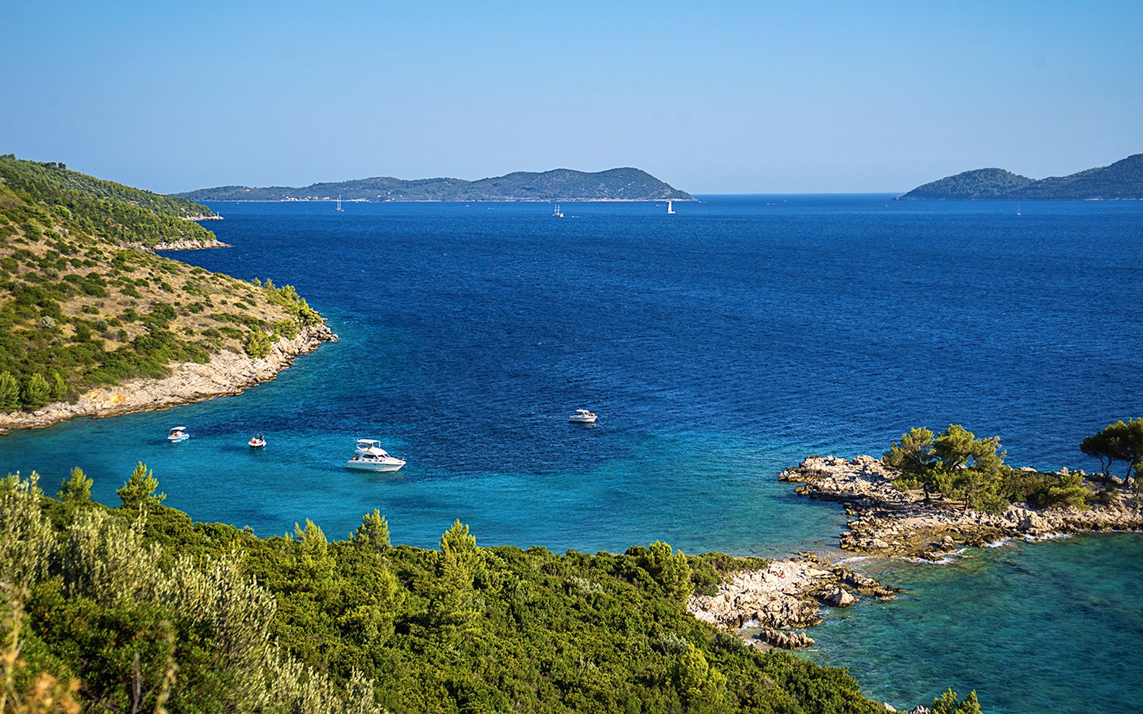 Dubrovnik: Blue Cave, Green Caves & Sunj Beach Cruise with Drinks — gallery 3
