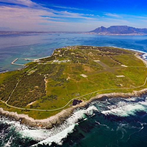 Robben Island: Tour with Mandela’s Warder & Chef + Ferry Ticket + Transfer — gallery 3