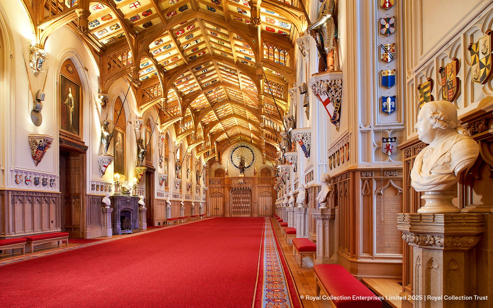 From London: Exclusive Entry to Stonehenge Inner Circle & Windsor Tour