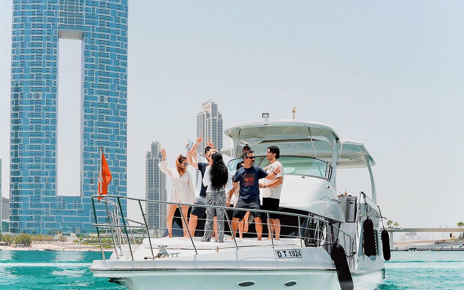 From Dubai Marina: 1-Hour Sightseeing Yacht Cruise with Panoramic Views — gallery 1