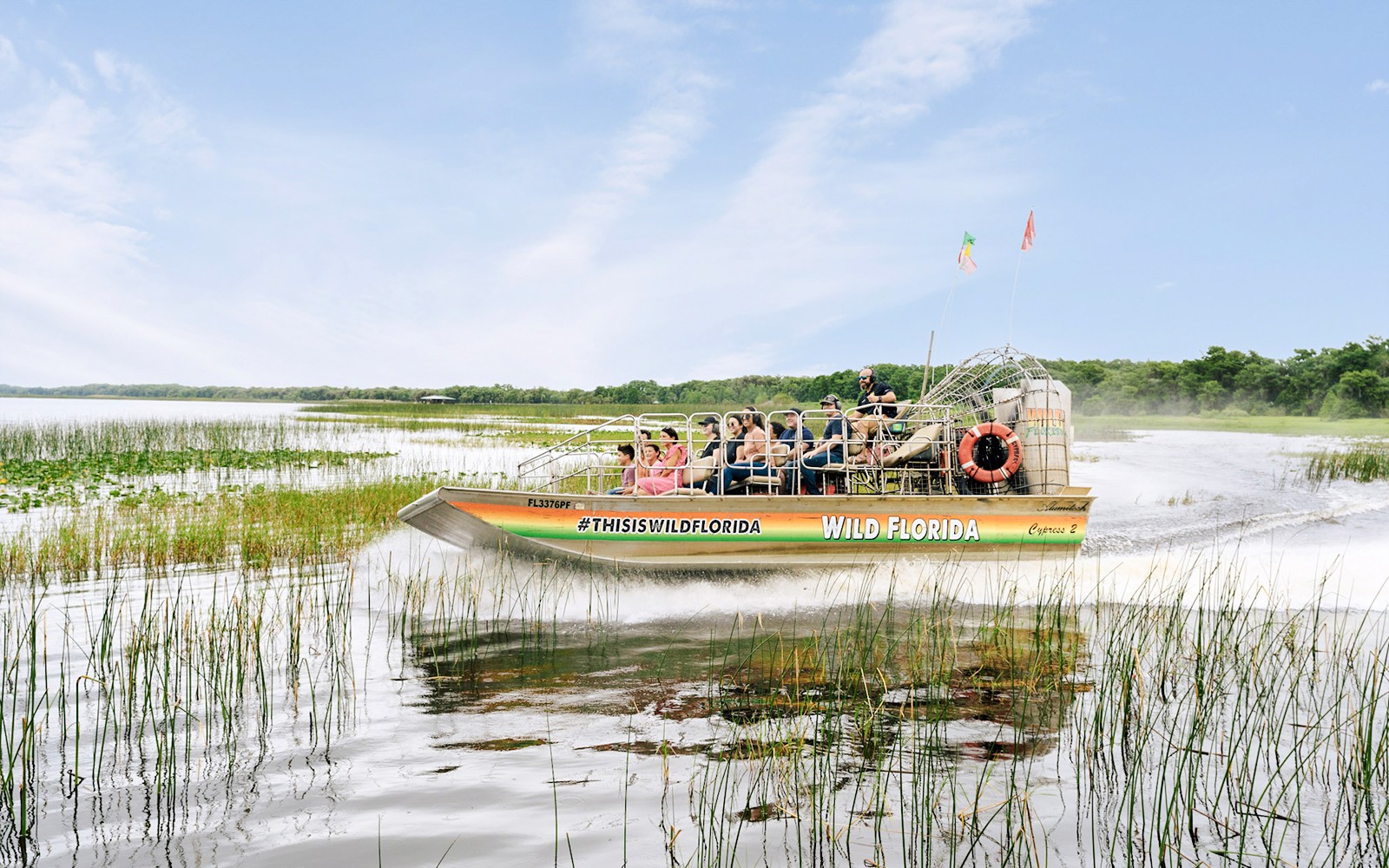 Orlando: Wild Florida Airboat Tour with Gator Park Tickets — gallery 1
