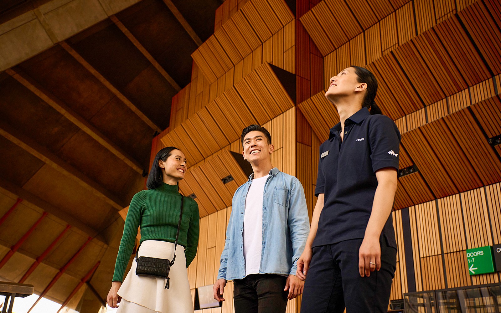 Guided Tour of Sydney Opera House with Meals and Drink