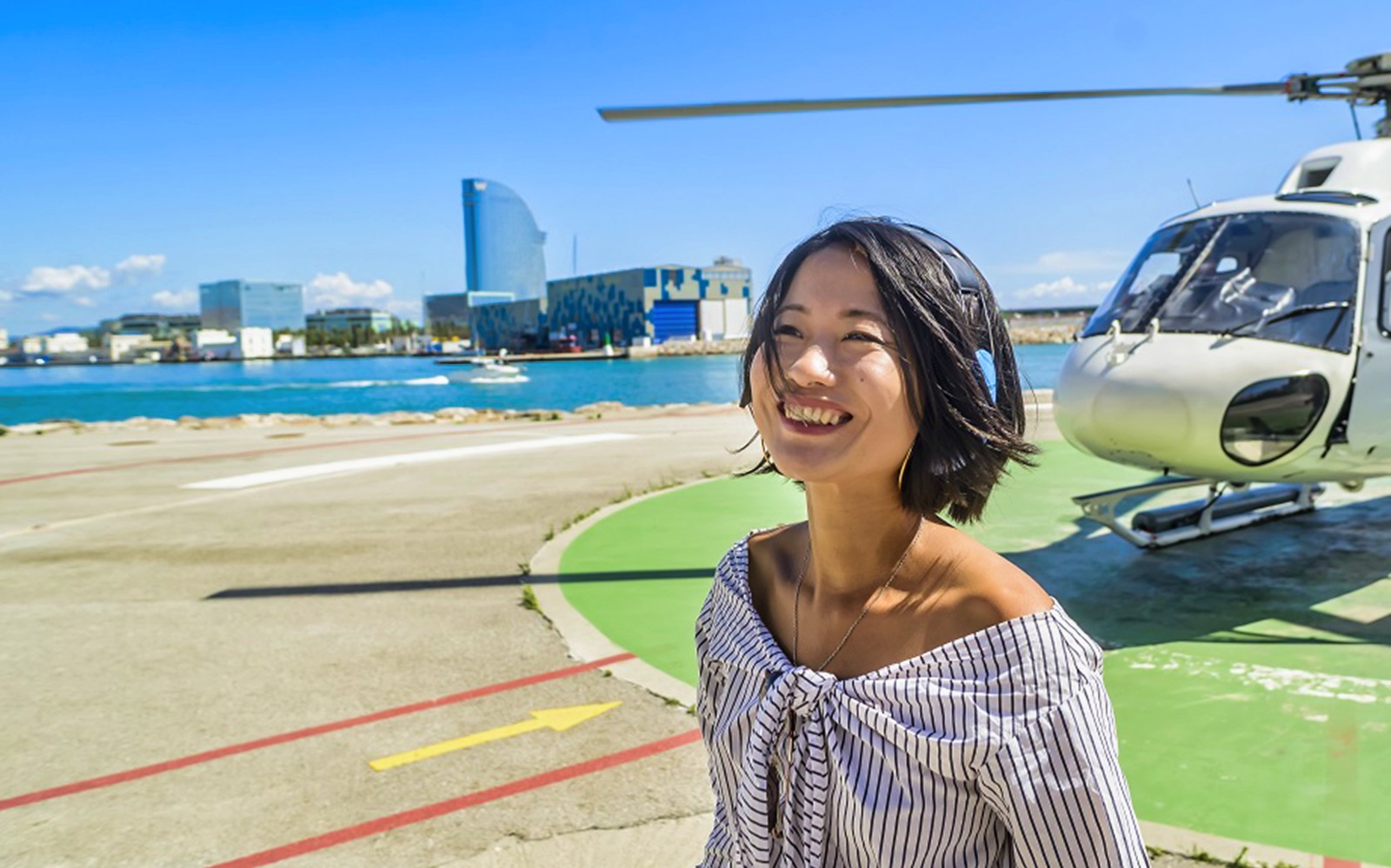 Helicopter Flight, Walking Tour, & Boat Cruise in Barcelona — gallery 2