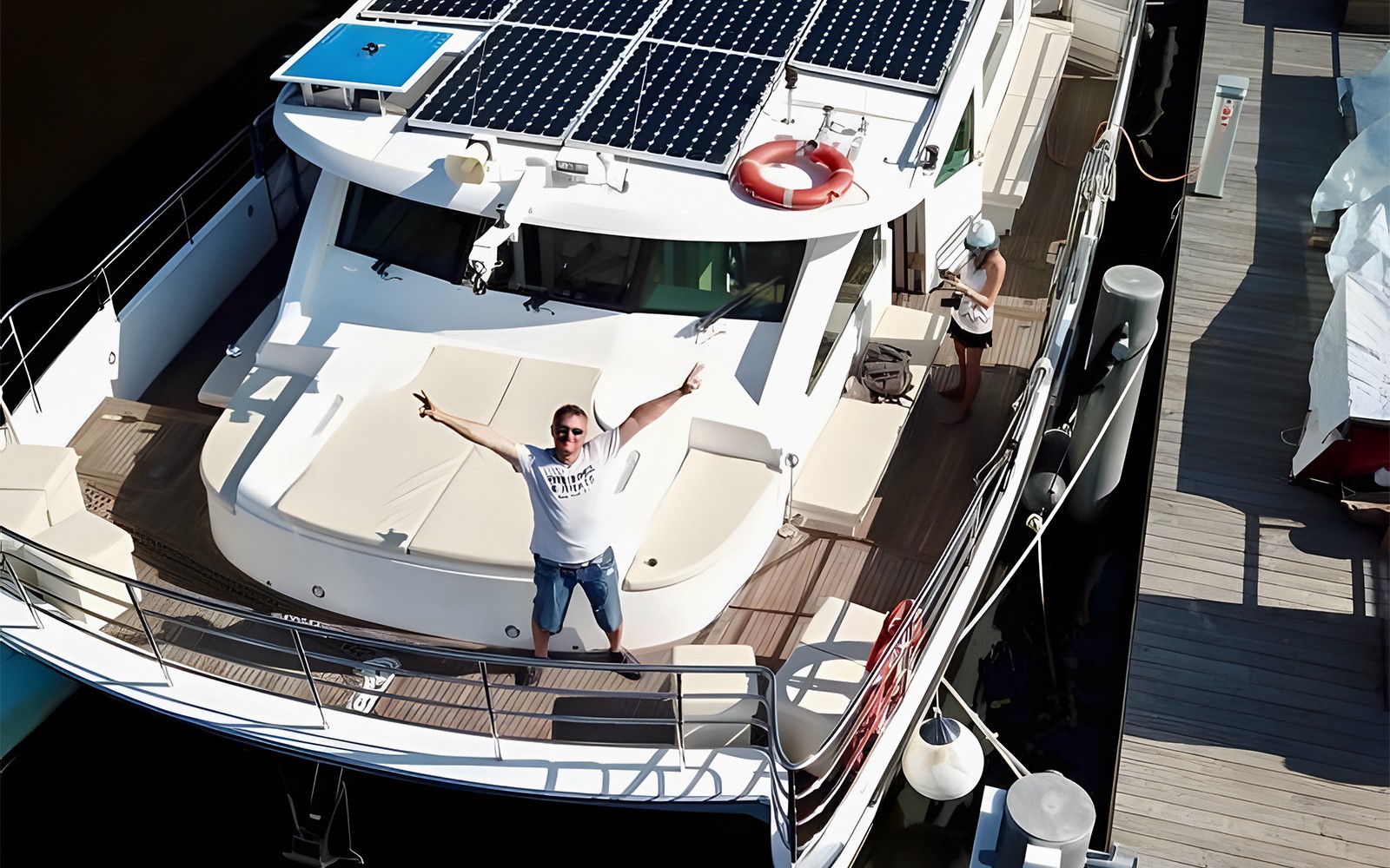 2.5-Hour Berlin Sightseeing Cruise on Eco-friendly Solar Catamaran — gallery 5