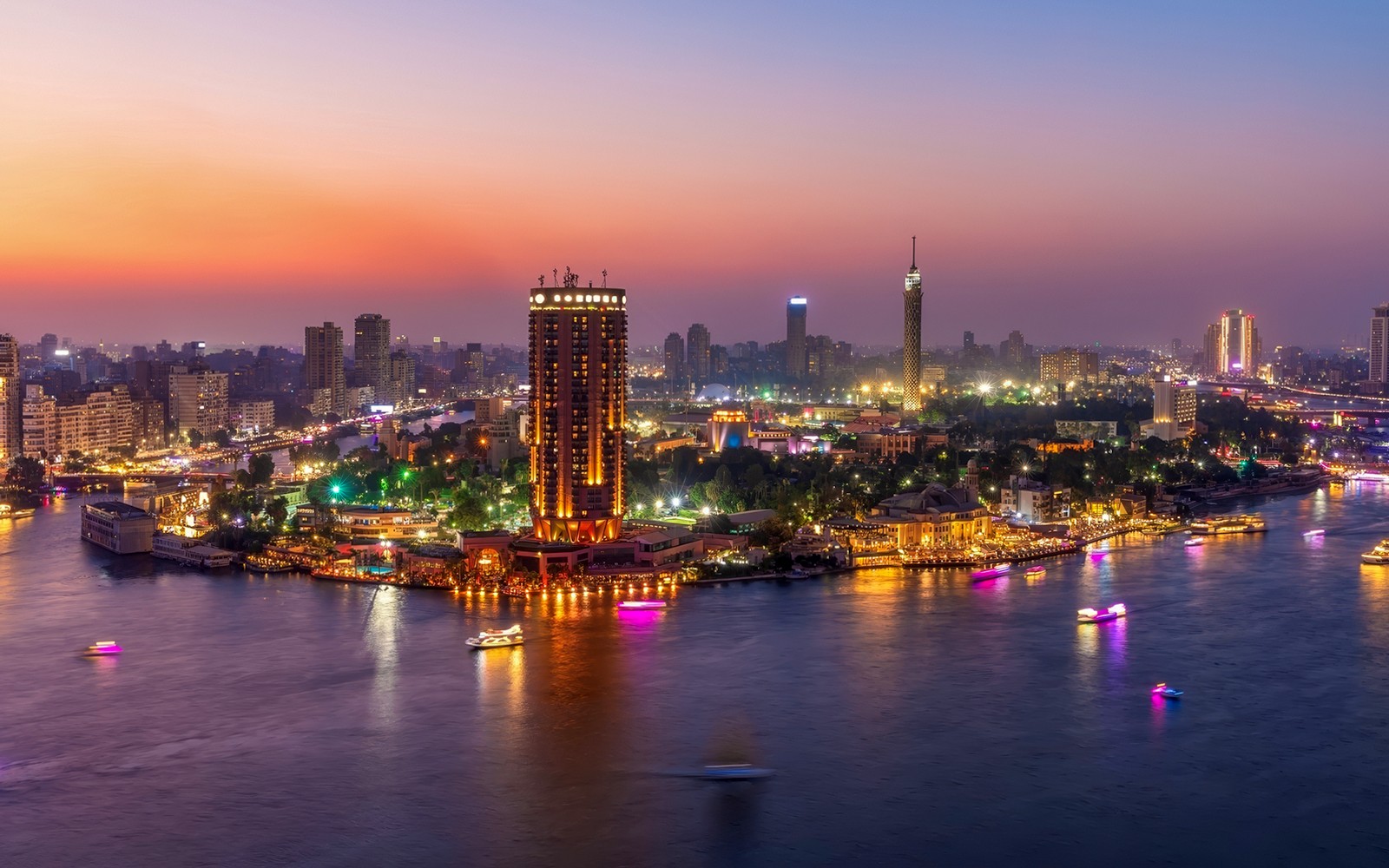 Cairo: Nile River Memphis Dinner Cruise + Show + Private Transfers