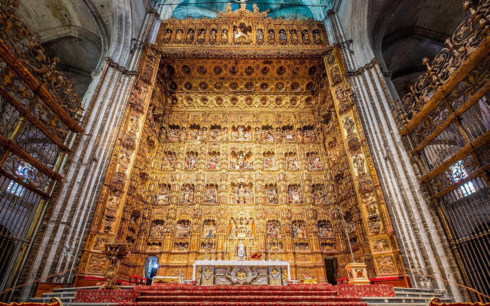 Seville Cathedral & La Giralda Priority Access Guided Tour 
