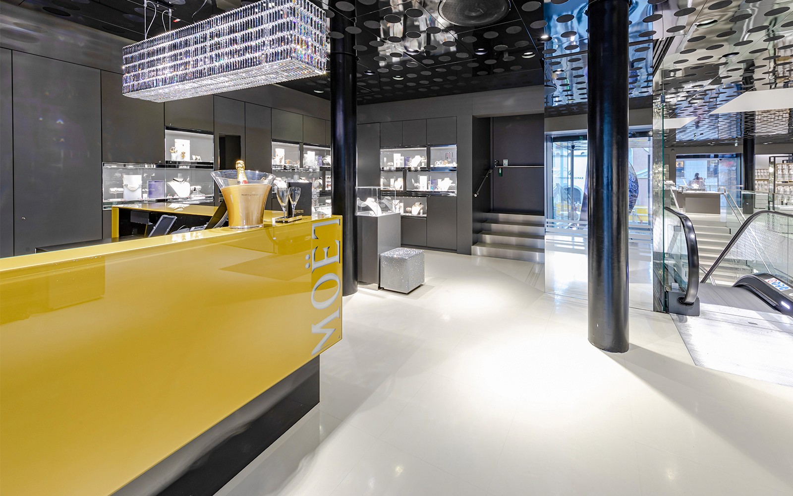 1-Hour Guided Tour of Vienna’s Swarovski House with Champagne & Gift — gallery 2
