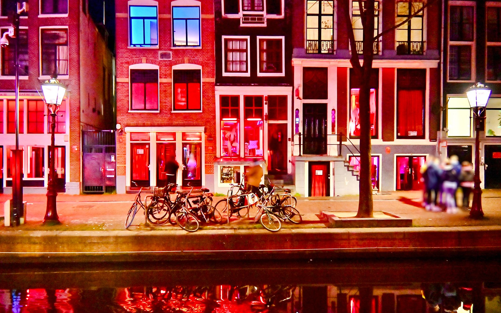 Amsterdam: Red Light District 2-hour Guided Walking Tour