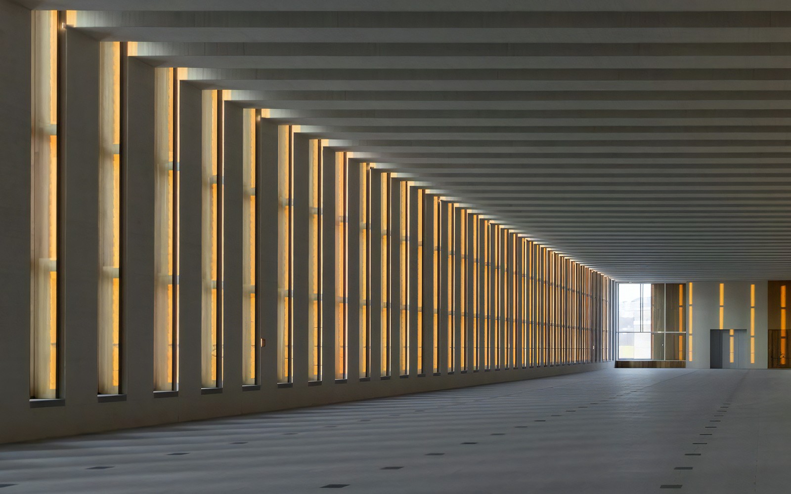 Skip-the-Line Tickets to Royal Collections Gallery