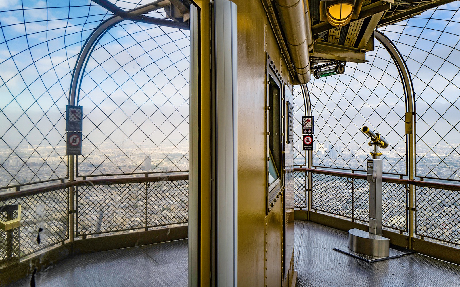 Combo: Eiffel Tower Guided Tour by Elevator with Seine River Cruise — gallery 4