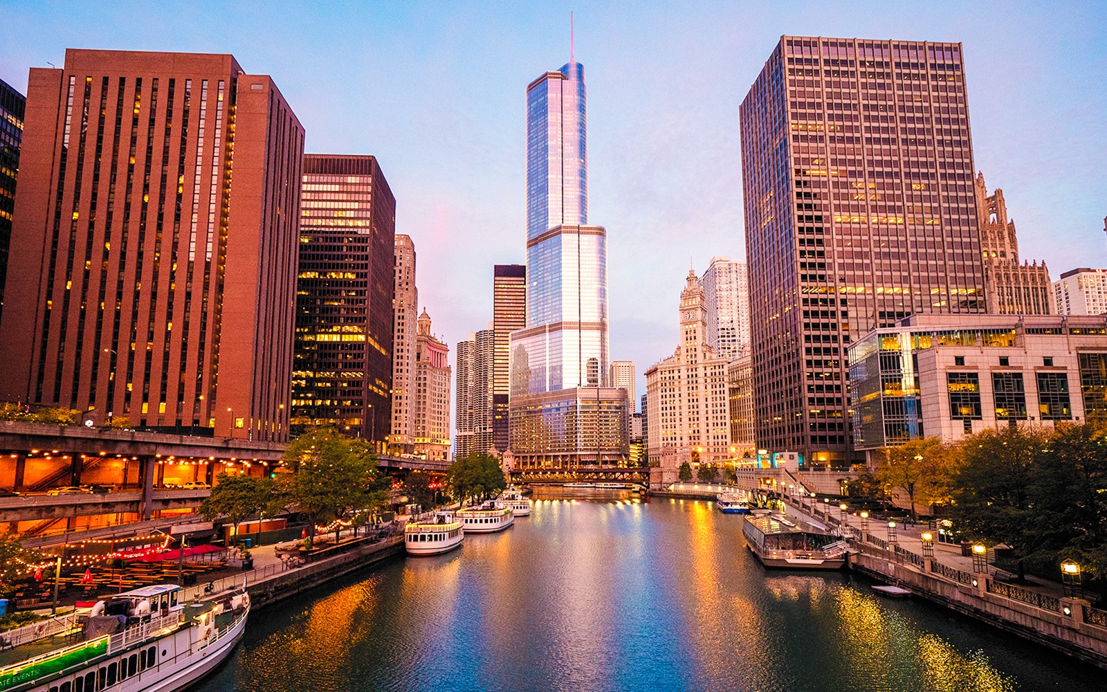 Chicago Architecture Evening Cruise by Shoreline — gallery 1