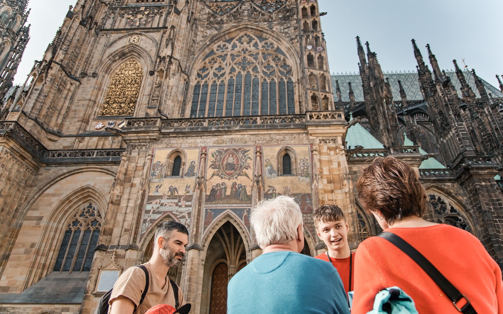 6-Hr Guided Tour of Prague Old Town, Vltava River Cruise & Prague Castle Sightseeing with Lunch — gallery 2