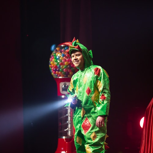 Flamingo Las Vegas: Piff the Magic Dragon — gallery 3