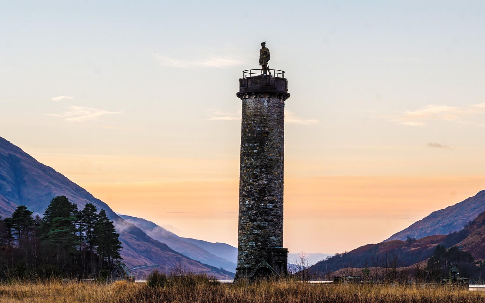 From Edinburgh: Glenfinnan, Glencoe & Fort William Day Trip