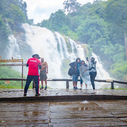 Doi Inthanon National Park: Guided Day Tour from Chiang Mai + Lunch + Transfers