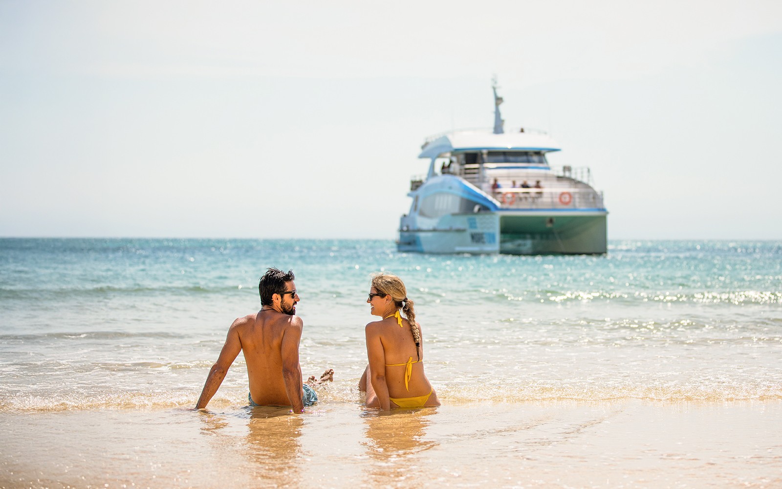 Moreton Island: Adventure Day Pass and Return Ferry