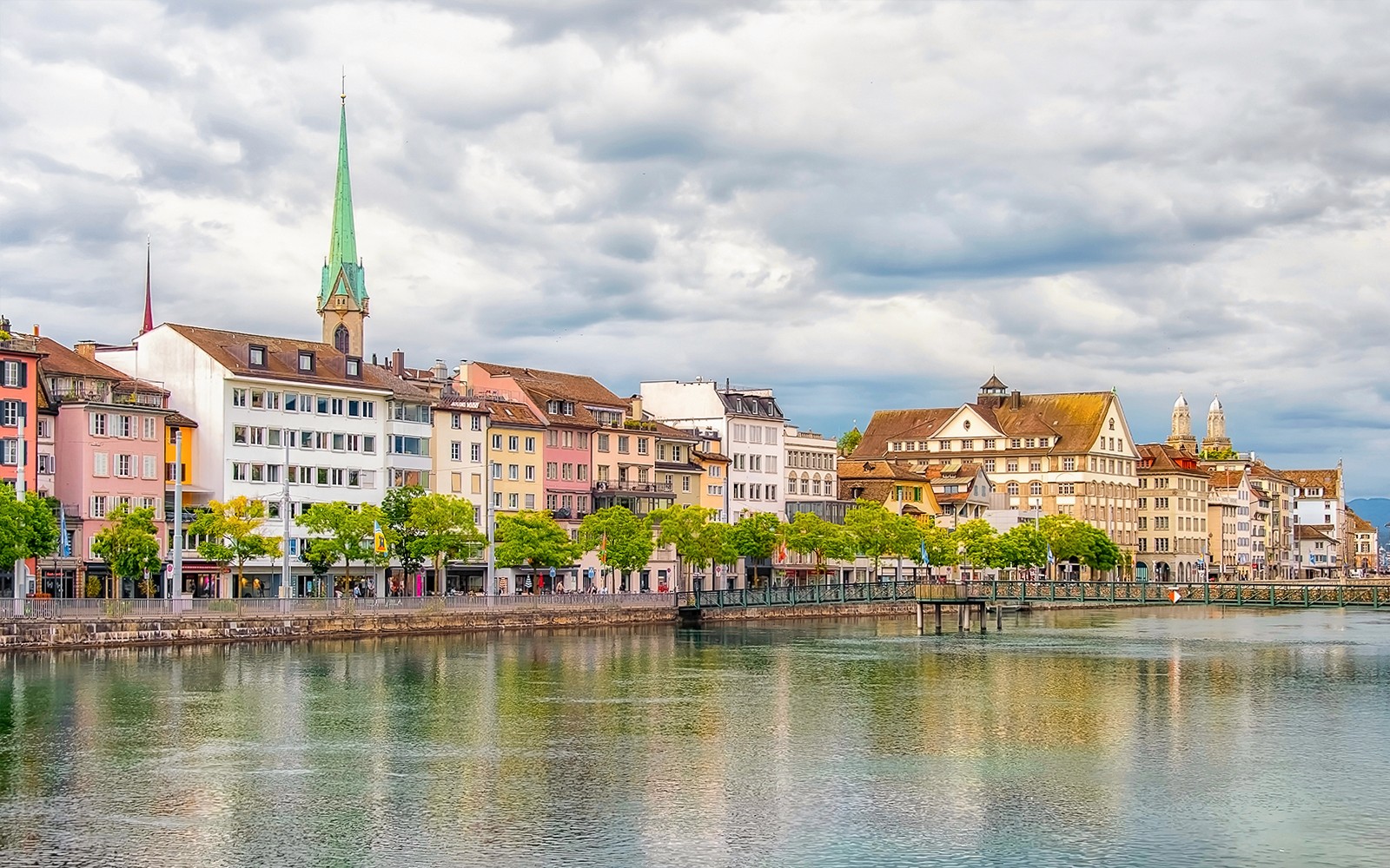 Zurich City Tour with 1-Hour Lake Cruise