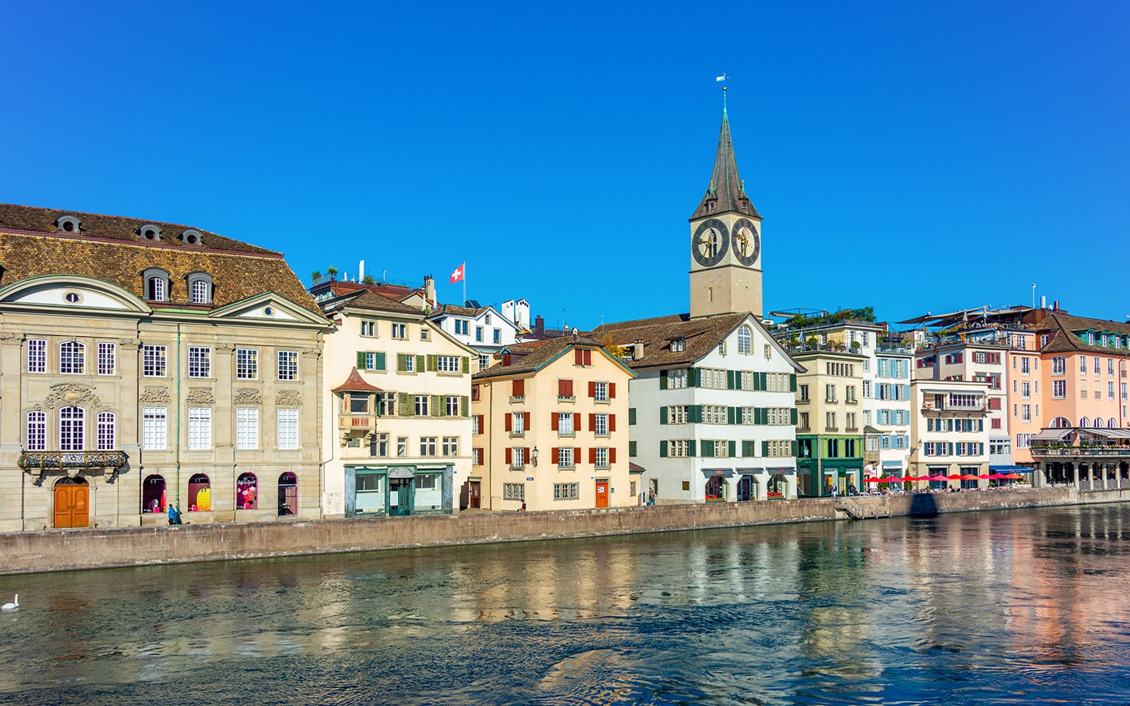 2-Hour Zürich Sightseeing Bus Tour