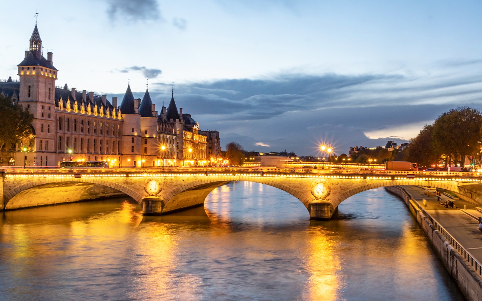 Moulin Rouge Show & Paris City Tour — gallery 4