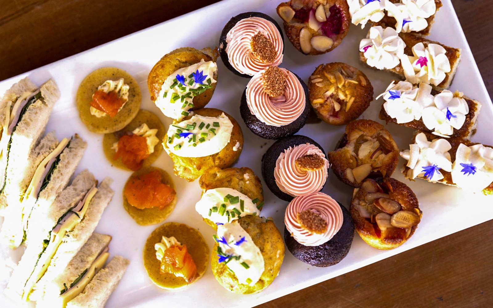 From Queenstown: TSS Earnslaw Cruise with Walter Peak Garden to Table Experience — gallery 3