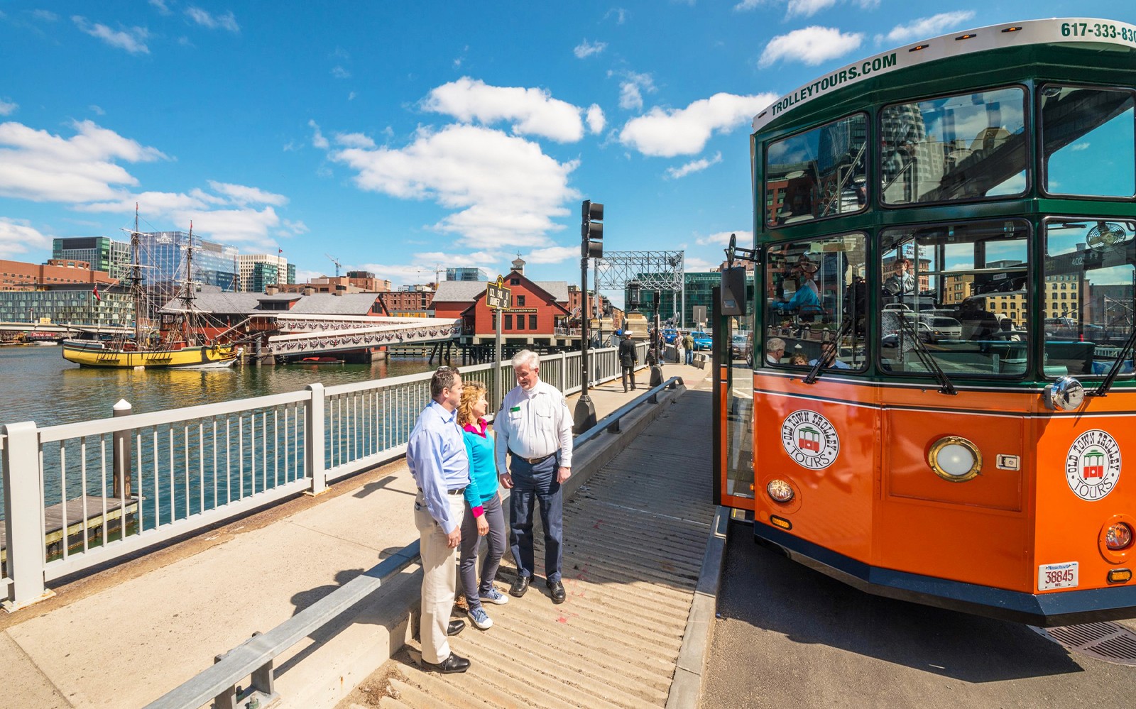 Old Town Trolley Tours: Boston Hop-on Hop-off Bus Tour