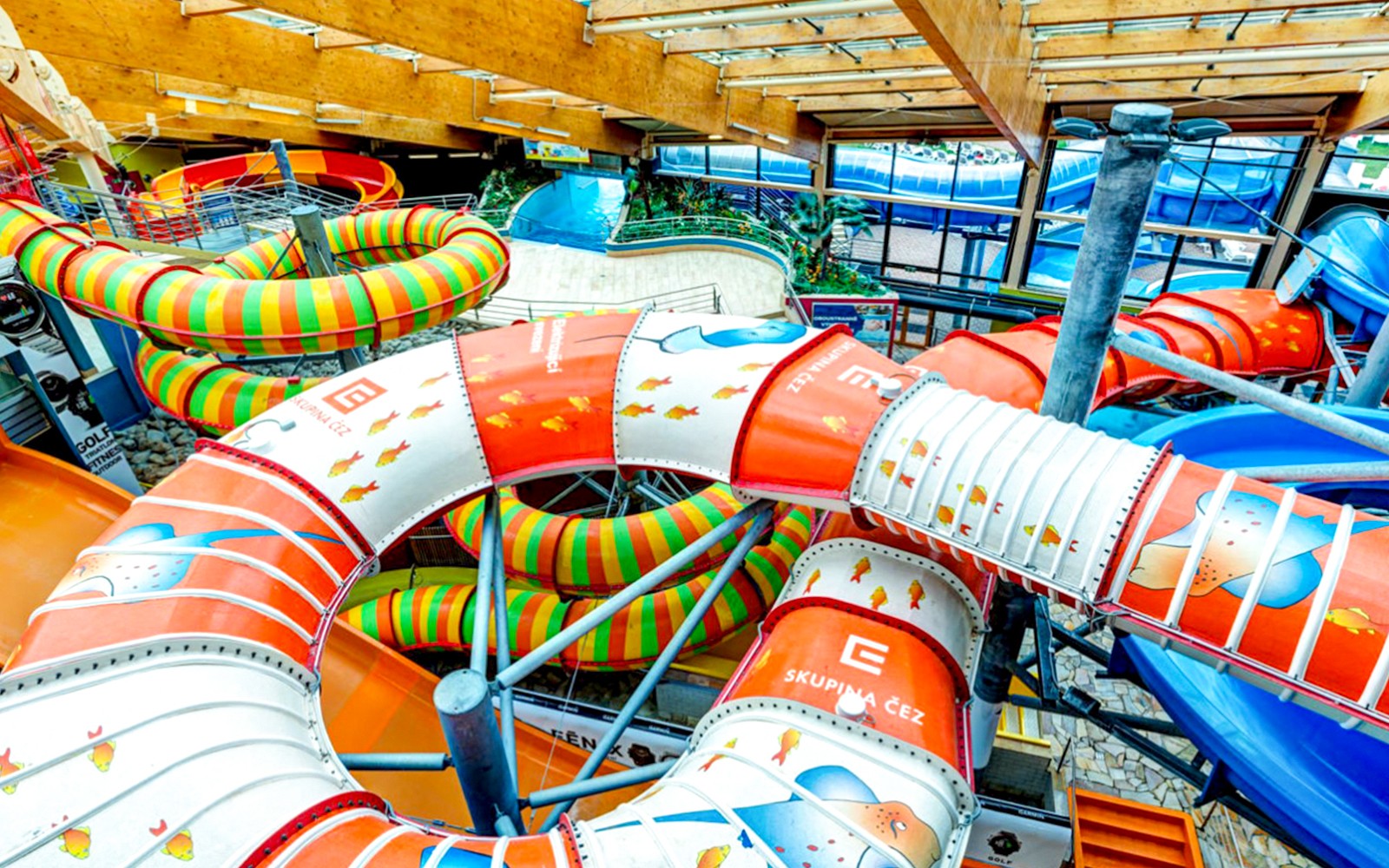 Aquapalace Indoor-Outdoor Water World Tickets — gallery 1