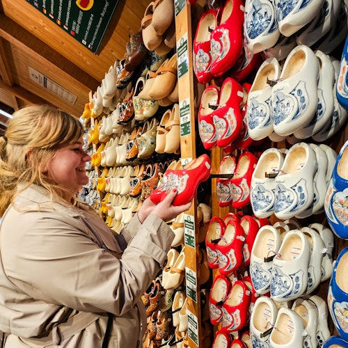 Keukenhof & Zaanse Schans: Full-Day Guided Tour with Entry