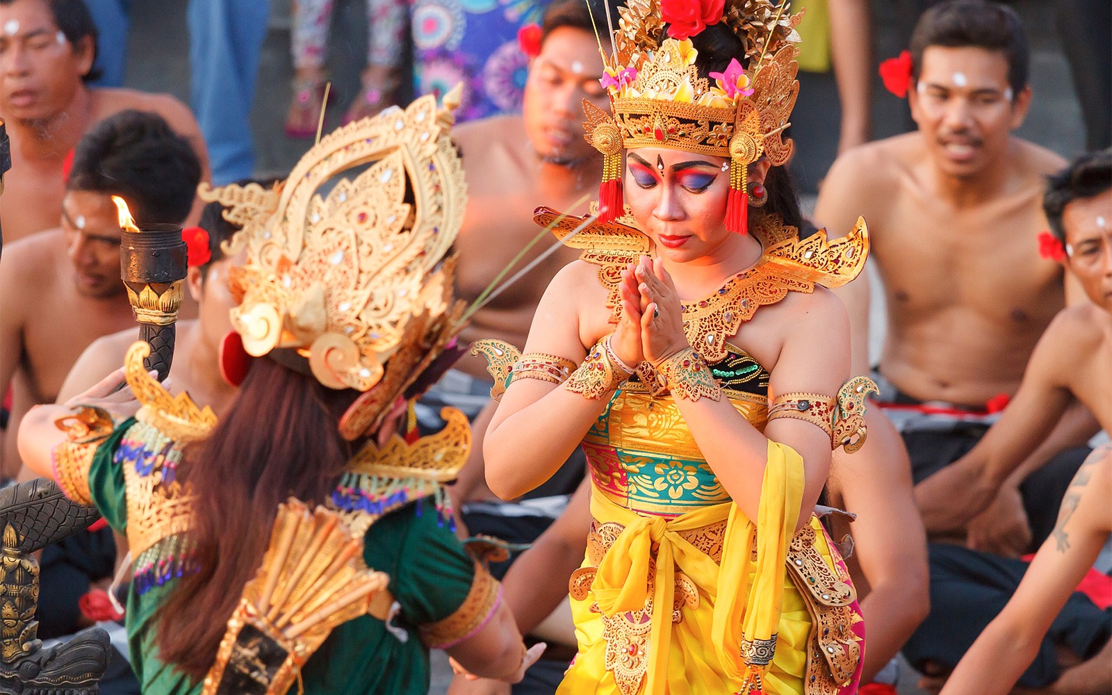 From Bali: Uluwatu Temple Sunset Tour with Kecak & Fire Dance Show